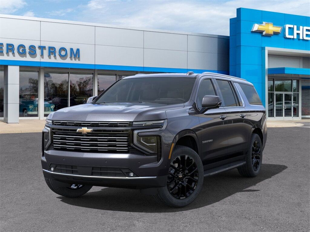 2025 Chevrolet Suburban High Country Green Bay WI