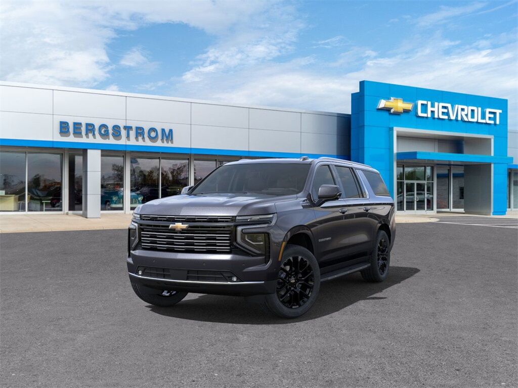 2025 Chevrolet Suburban High Country Green Bay WI