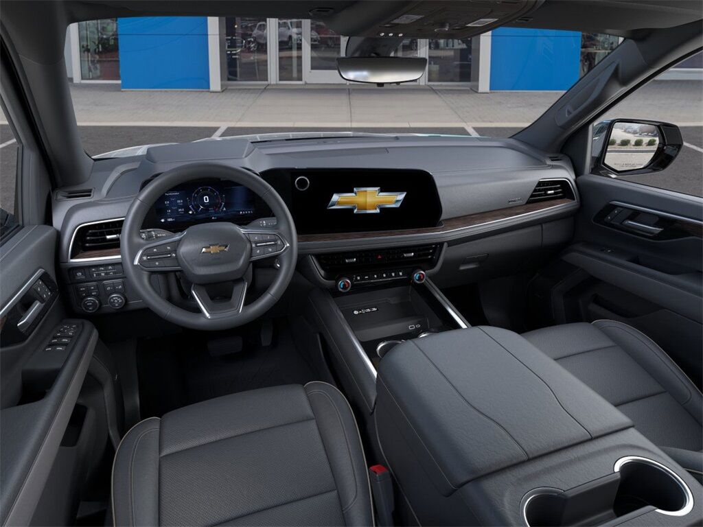 2025 Chevrolet Suburban Premier Manitowoc WI