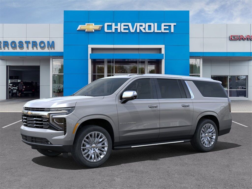 2025 Chevrolet Suburban Premier Manitowoc WI