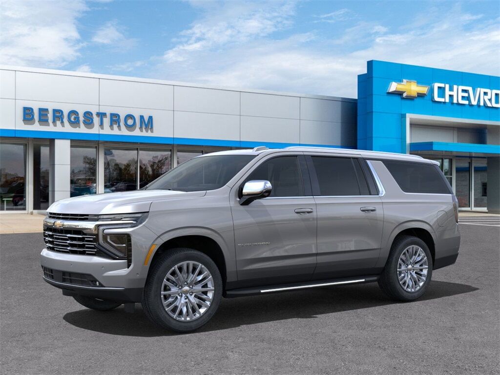 2025 Chevrolet Suburban Premier Green Bay WI