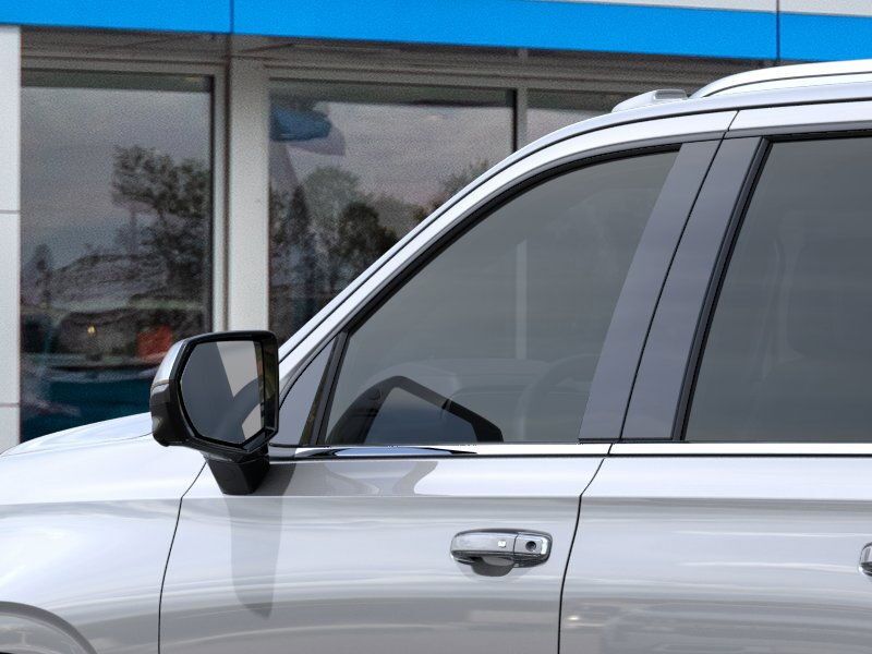 2025 Chevrolet Suburban Premier Green Bay WI