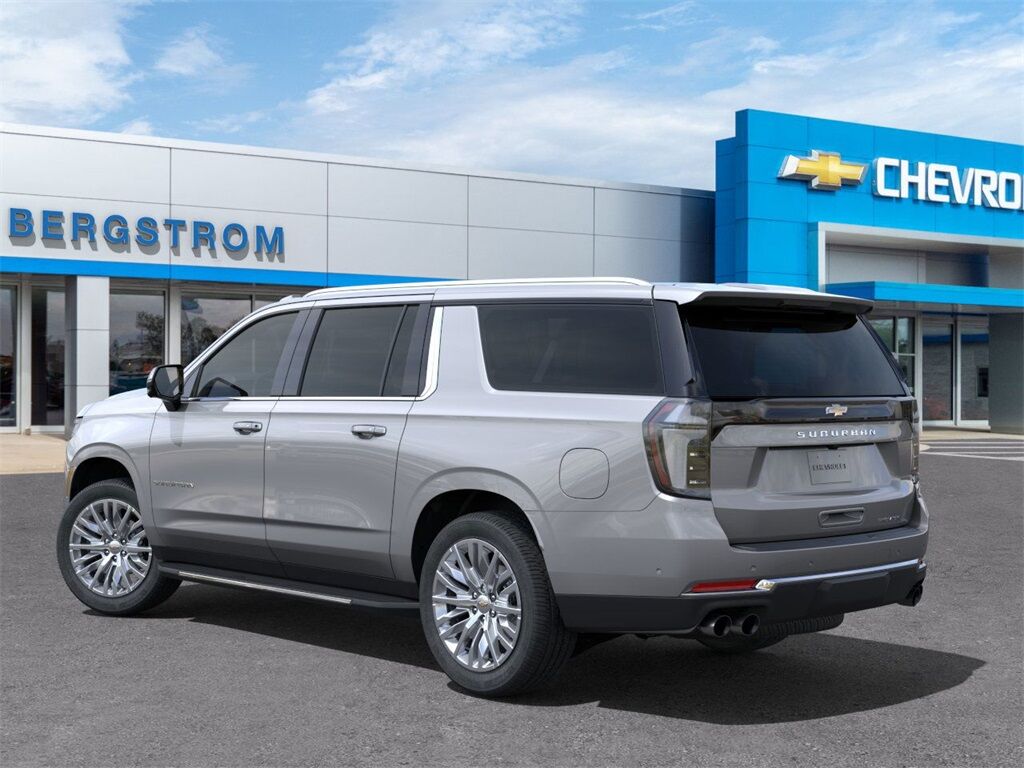 2025 Chevrolet Suburban Premier Green Bay WI
