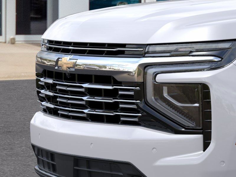 2025 Chevrolet Suburban Premier Green Bay WI