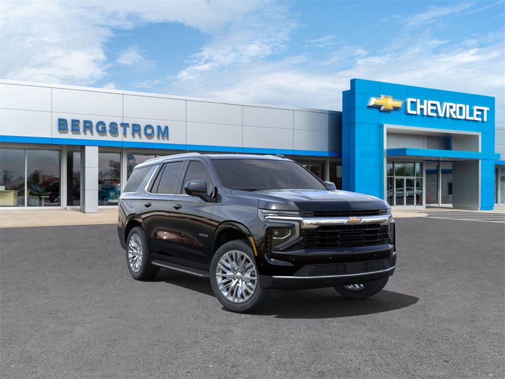 2025 Chevrolet TAHOE LS Green Bay WI
