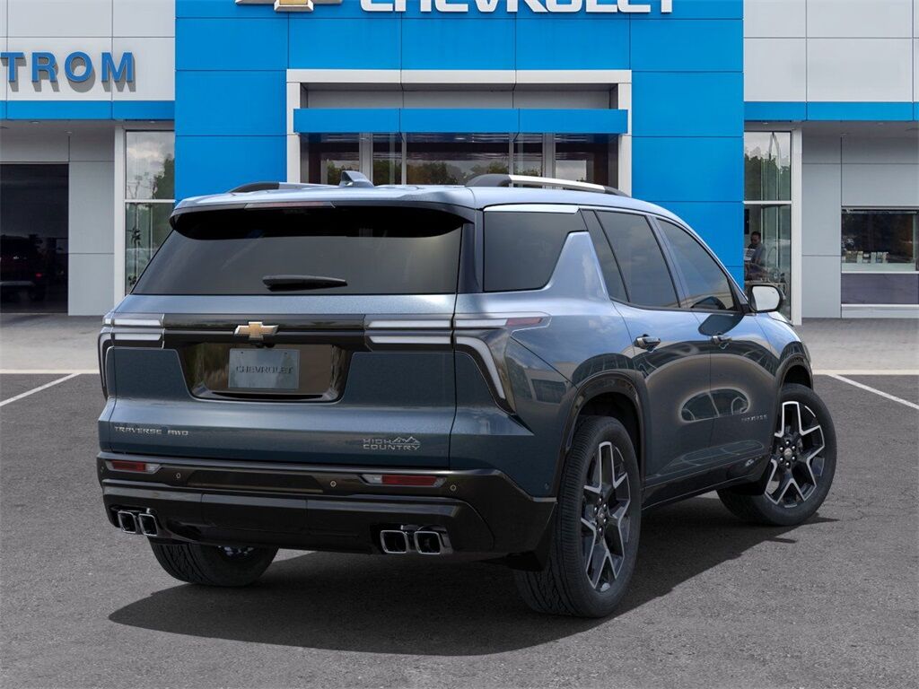 2025 Chevrolet Traverse High Country Manitowoc WI