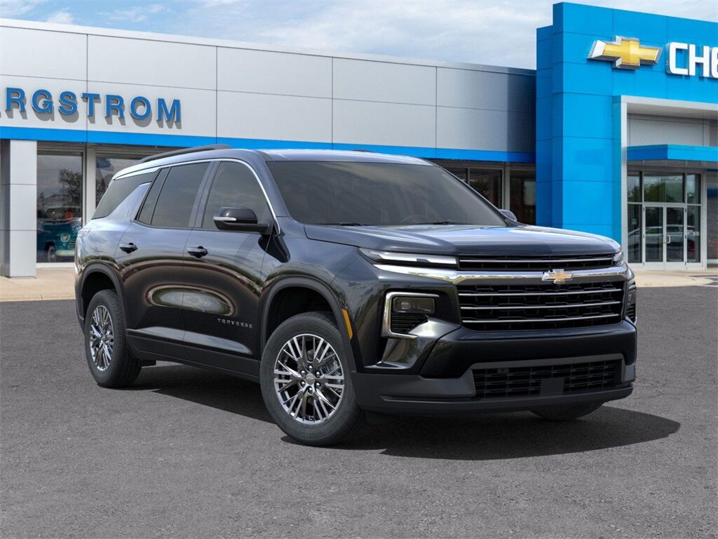 2025 Chevrolet Traverse LT Green Bay WI