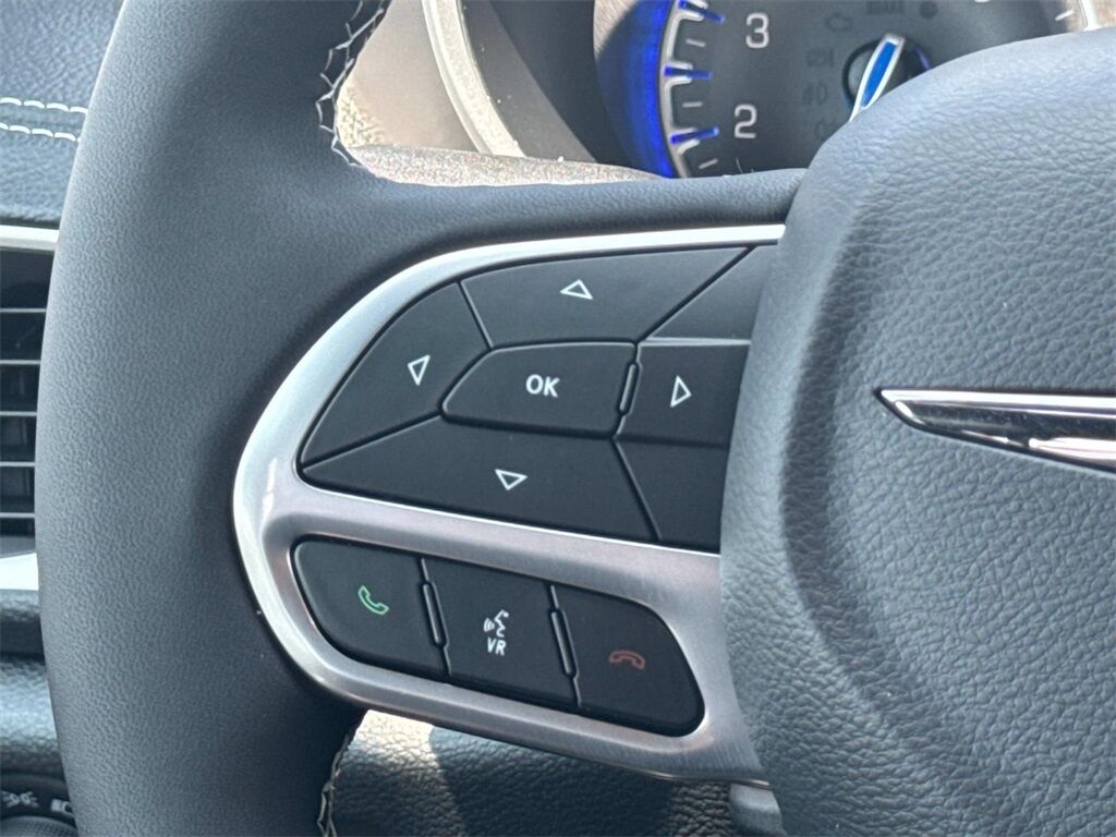 2025 Chrysler Pacifica Quincy MA