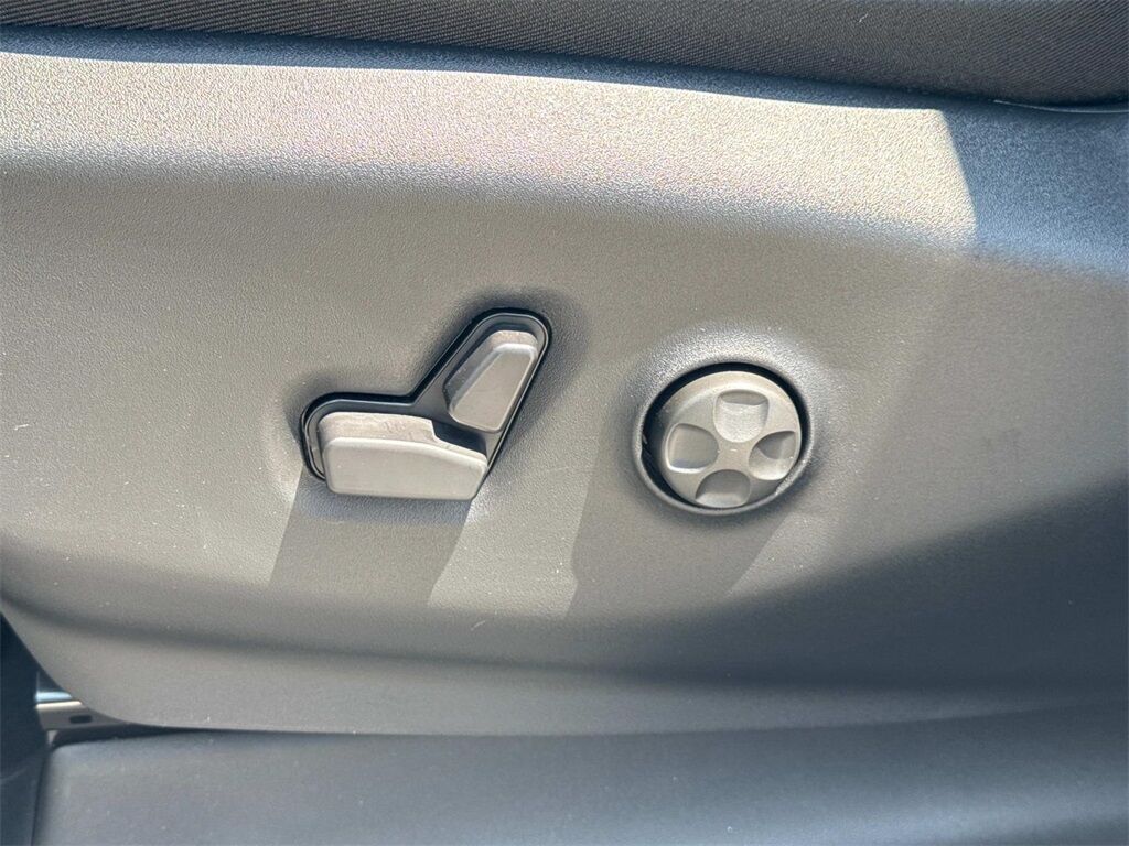 2025 Chrysler Pacifica Quincy MA