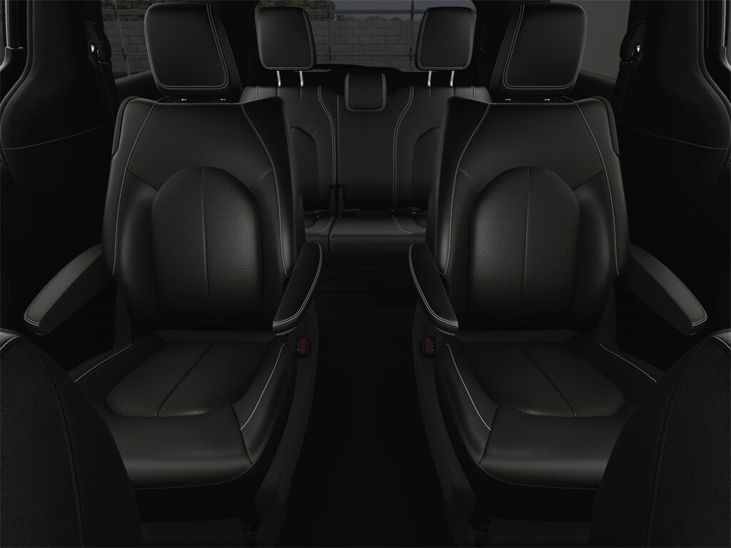 2025 Chrysler Pacifica Hybrid Select Kenosha WI