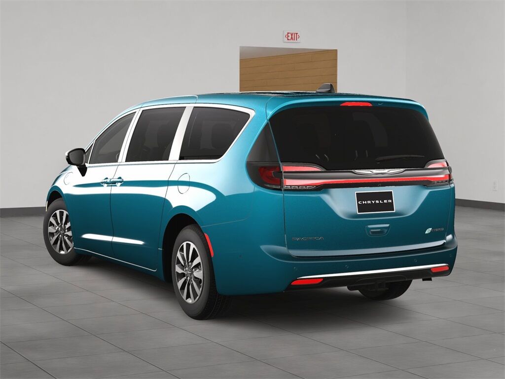 2025 Chrysler Pacifica Hybrid Select Kenosha WI