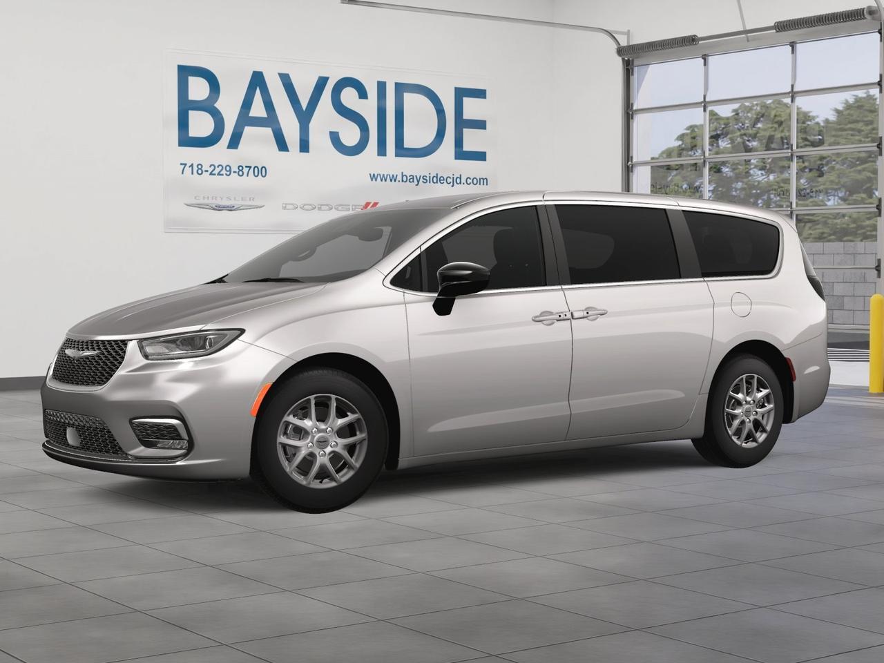 2025 Chrysler Pacifica Select Bayside NY