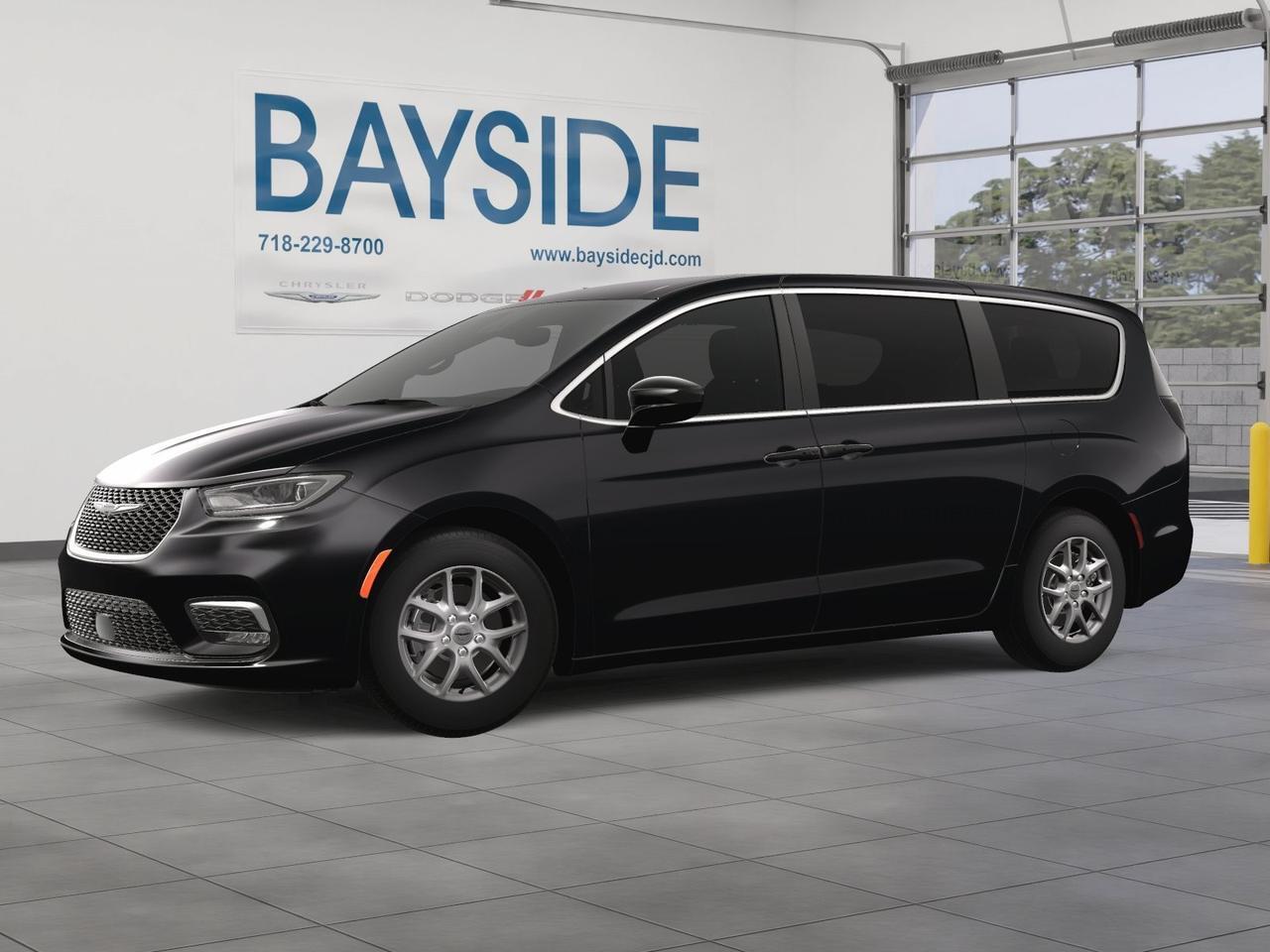 2025 Chrysler Pacifica Select Bayside NY