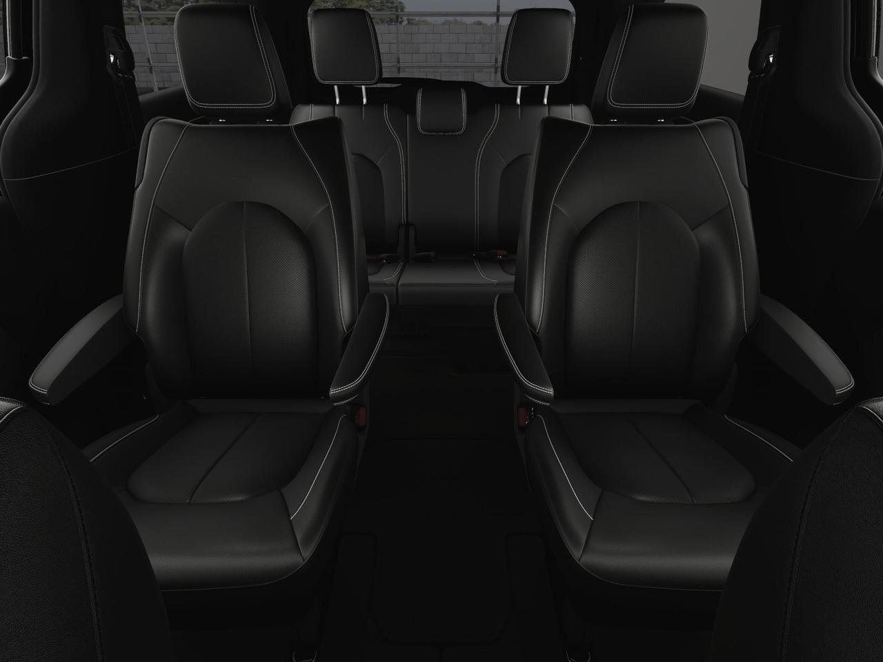 2025 Chrysler Pacifica Select Bayside NY