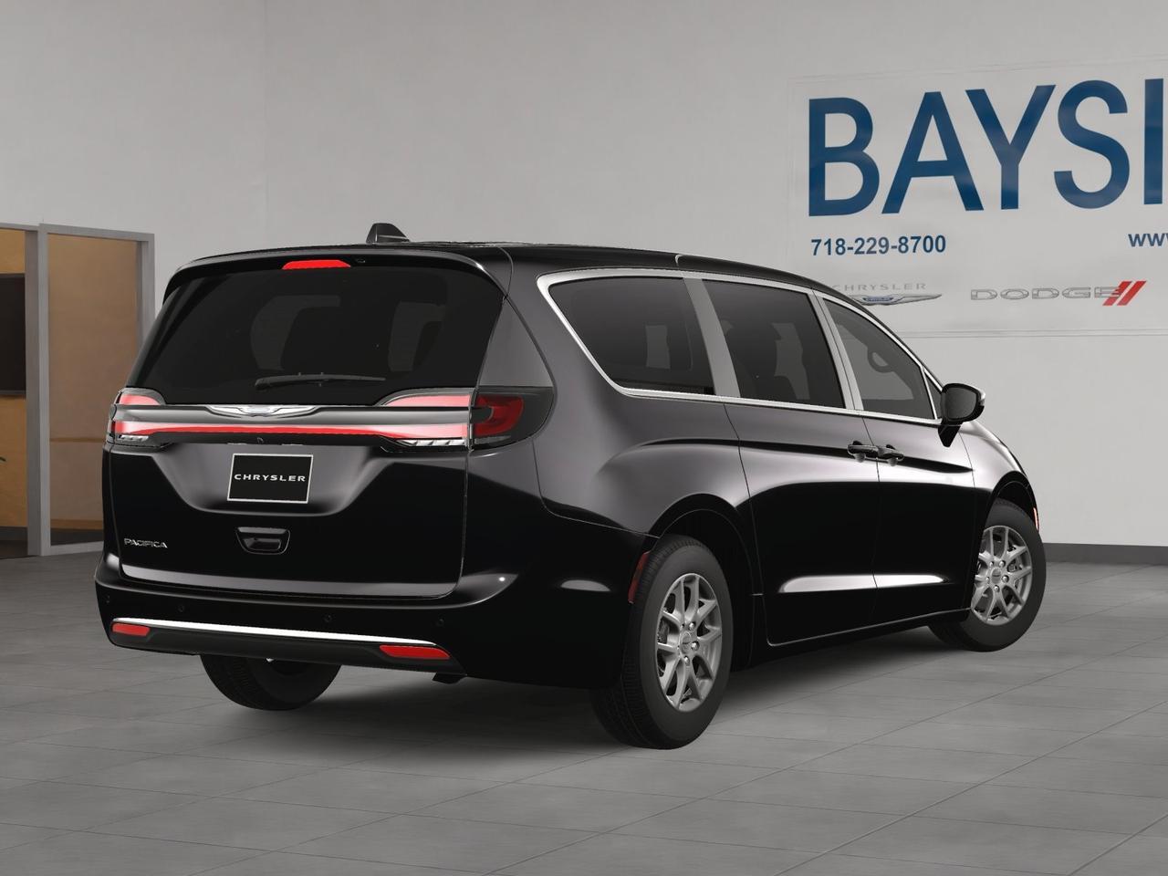 2025 Chrysler Pacifica Select Bayside NY