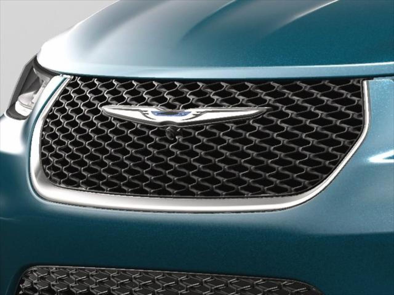 2025 Chrysler Pacifica Select Bayside NY