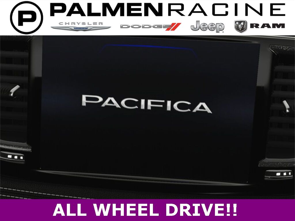 2025 Chrysler Pacifica Select Racine WI