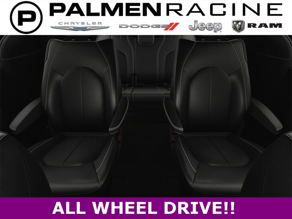 2025 Chrysler Pacifica Select Racine WI