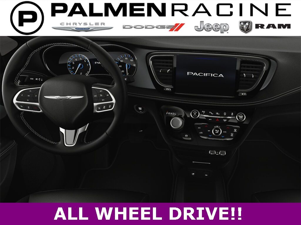 2025 Chrysler Pacifica Select Racine WI