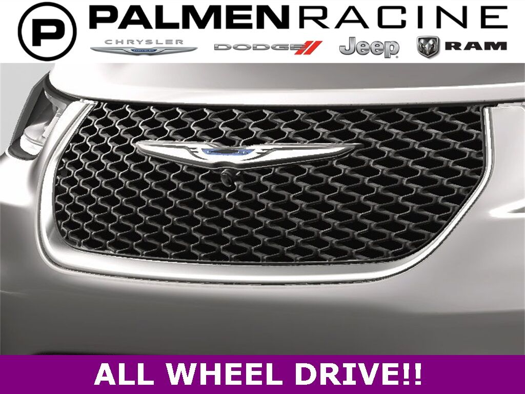 2025 Chrysler Pacifica Select Racine WI