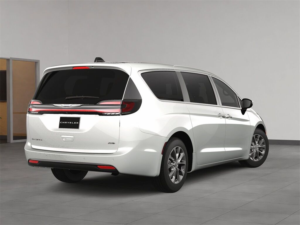 2025 Chrysler Pacifica select Racine WI