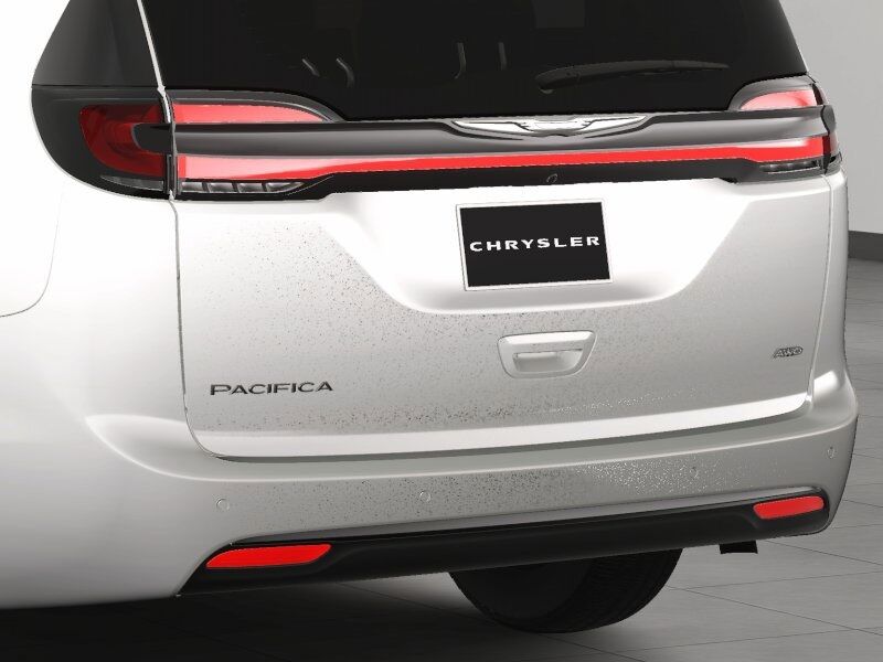 2025 Chrysler Pacifica select Racine WI