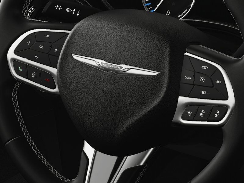 2025 Chrysler Pacifica select Racine WI