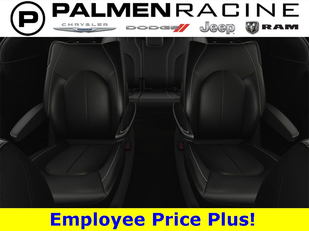 2025 Chrysler Voyager LX Racine WI