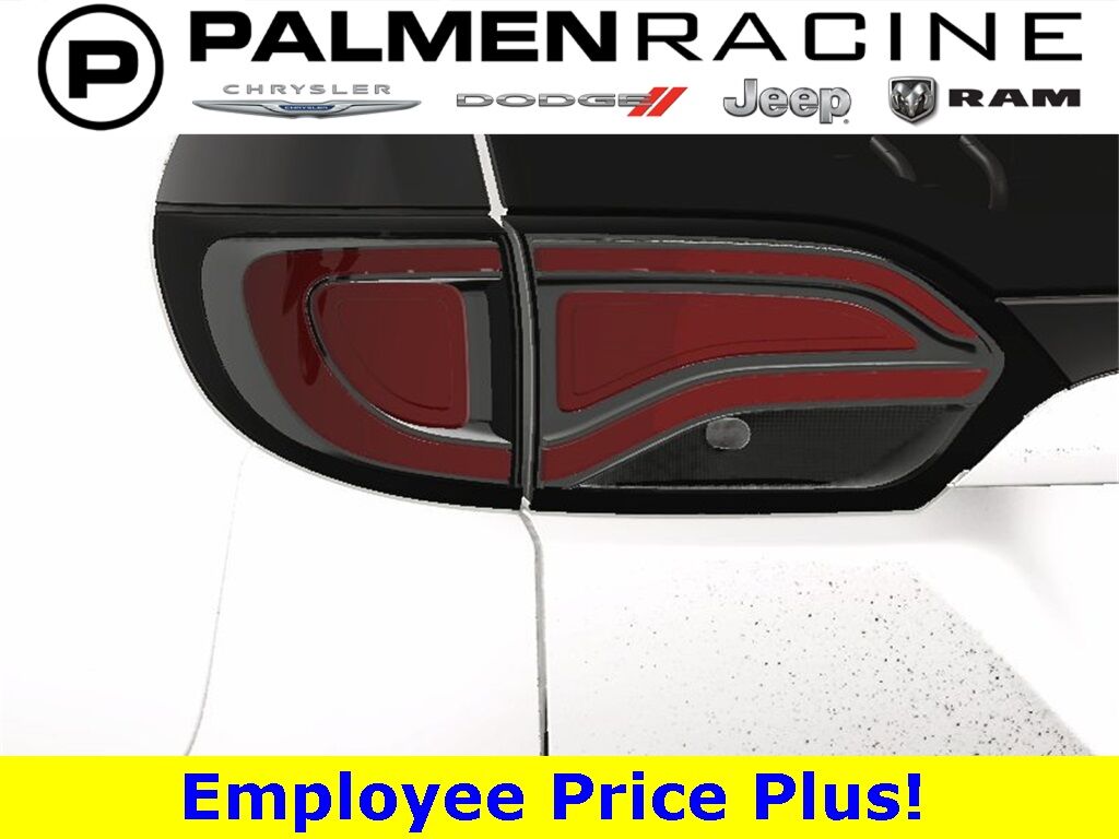 2025 Chrysler Voyager LX Racine WI