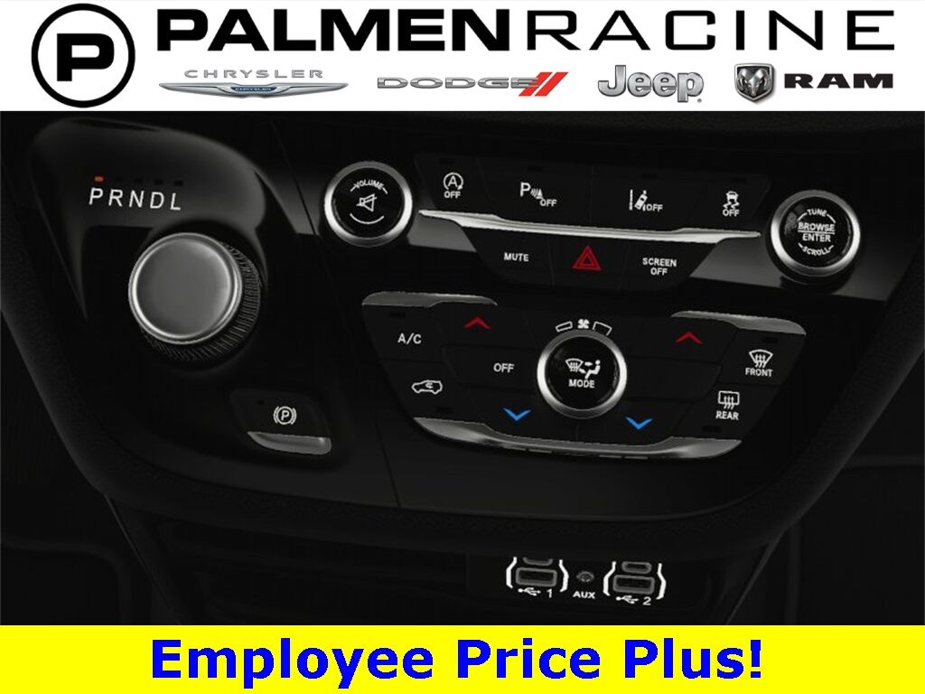 2025 Chrysler Voyager LX Racine WI
