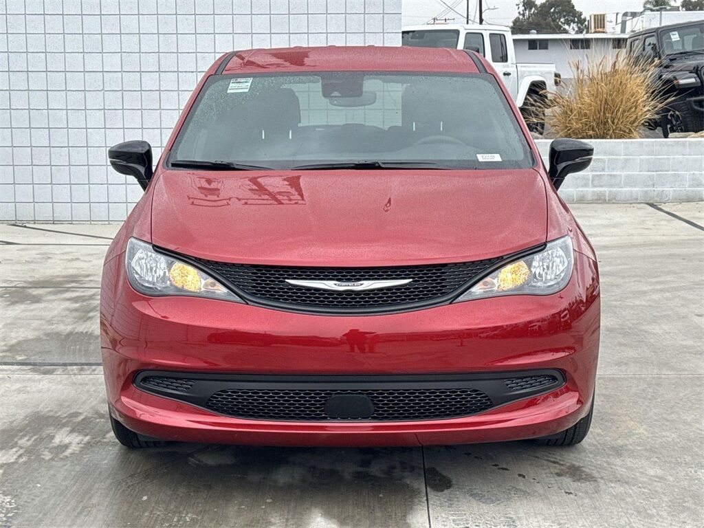 2025 Chrysler Voyager LX Quincy MA