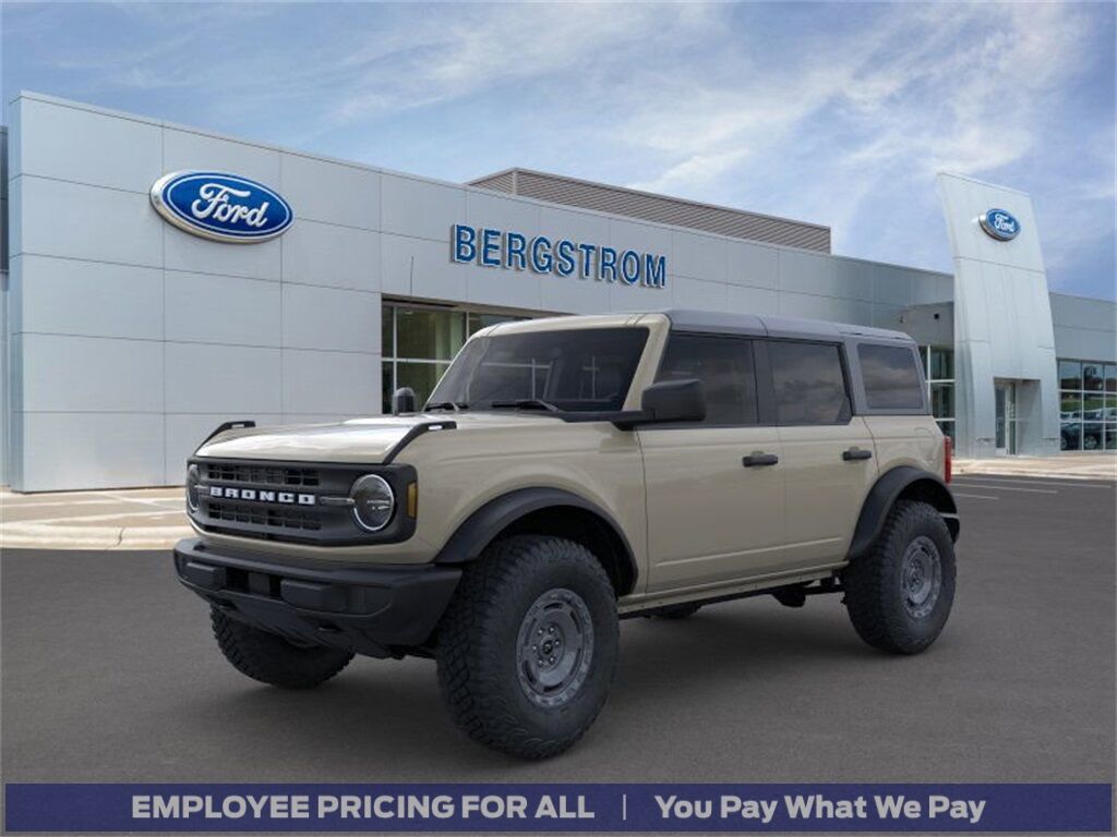 2025 Ford BRONCO Base