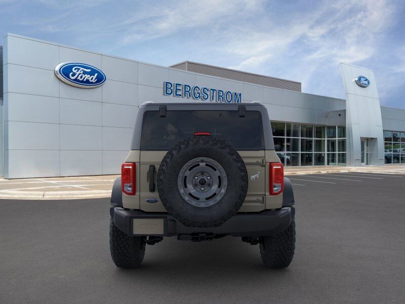 2025 Ford Bronco Base Green Bay WI