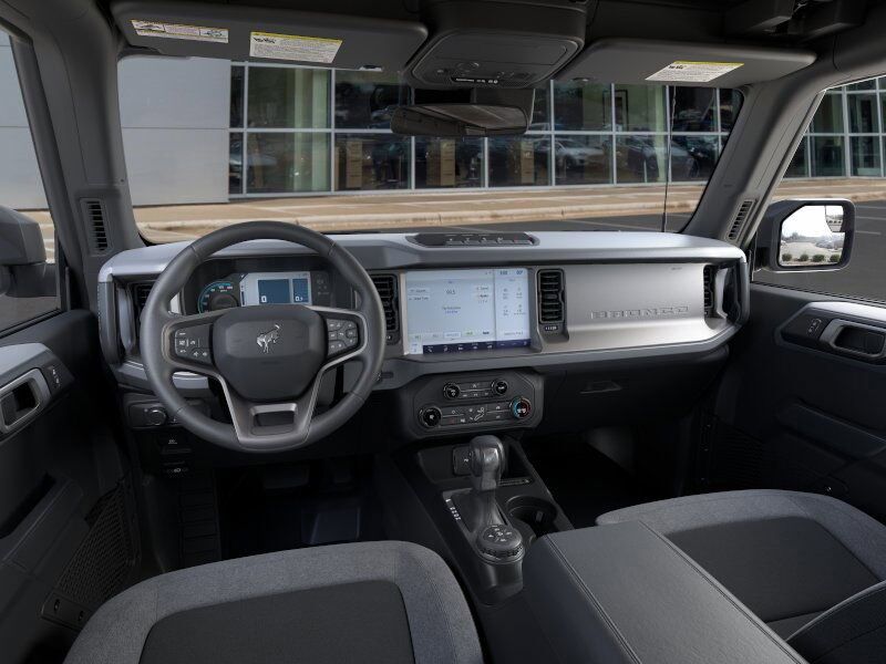 2025 Ford Bronco Base Green Bay WI