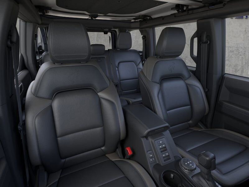 2025 Ford Bronco Outer Banks Gaithersburg MD