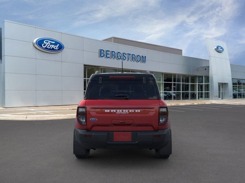 2025 Ford Bronco Sport Outer Banks Green Bay WI