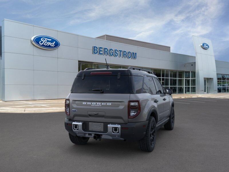 2025 Ford Bronco Sport Outer Banks Green Bay WI