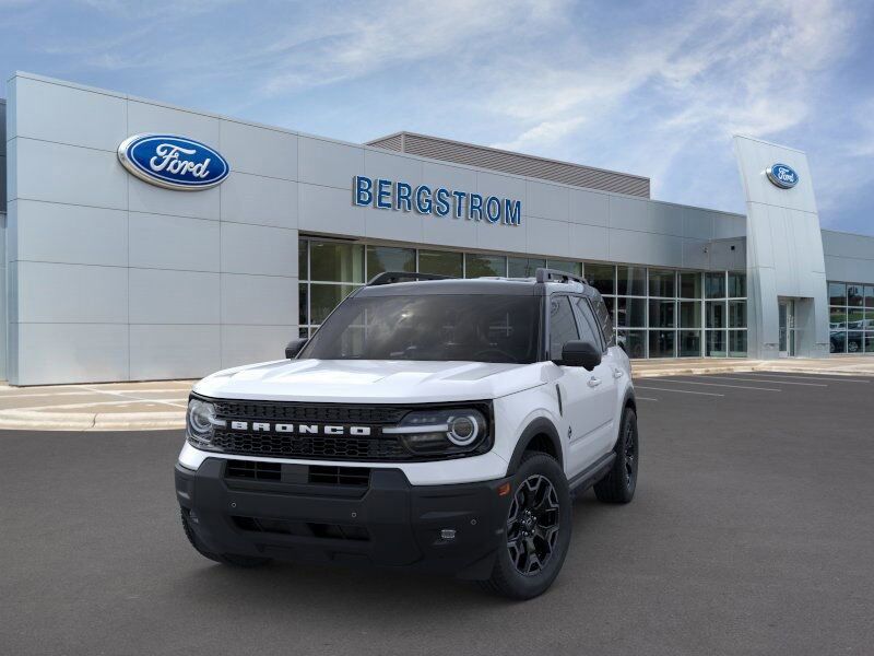 2025 Ford Bronco Sport Outer Banks Green Bay WI