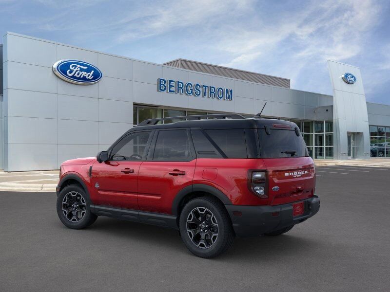 2025 Ford Bronco Sport Outer Banks Green Bay WI