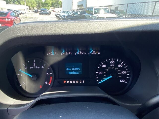 2025 Ford E-350SD Base Green Bay WI