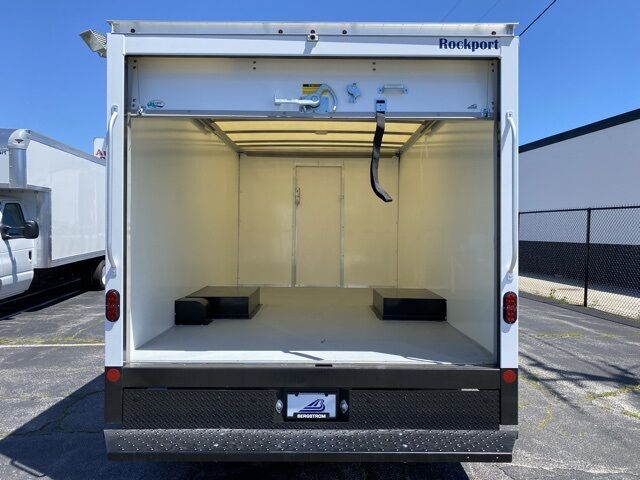 2025 Ford E-350SD Base Green Bay WI