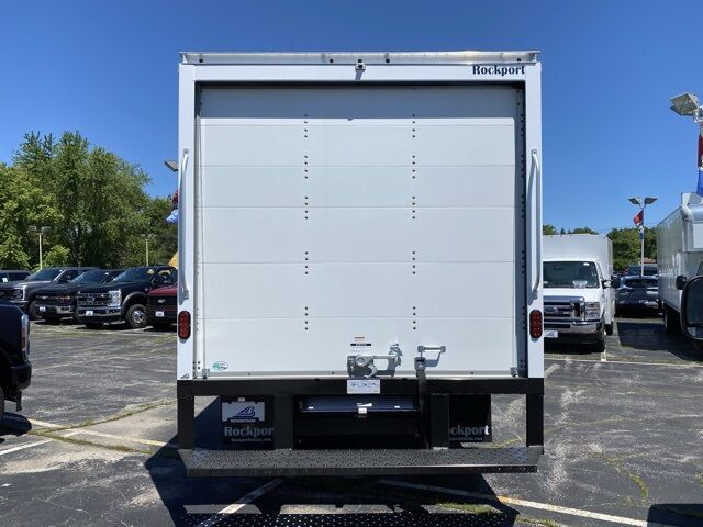 2025 Ford E-350SD Base Green Bay WI