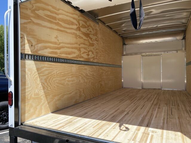 2025 Ford E-350SD Base Green Bay WI