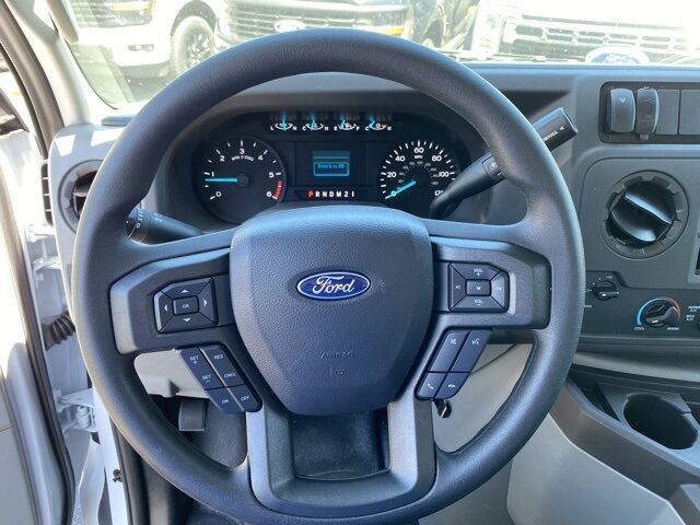 2025 Ford E-350SD Base Green Bay WI