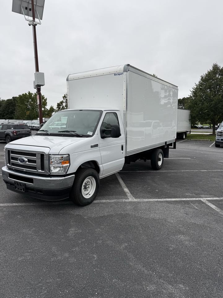 2025 Ford E-350SD Base