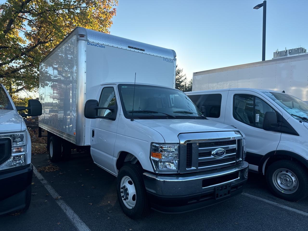 2025 Ford E-350SD Base