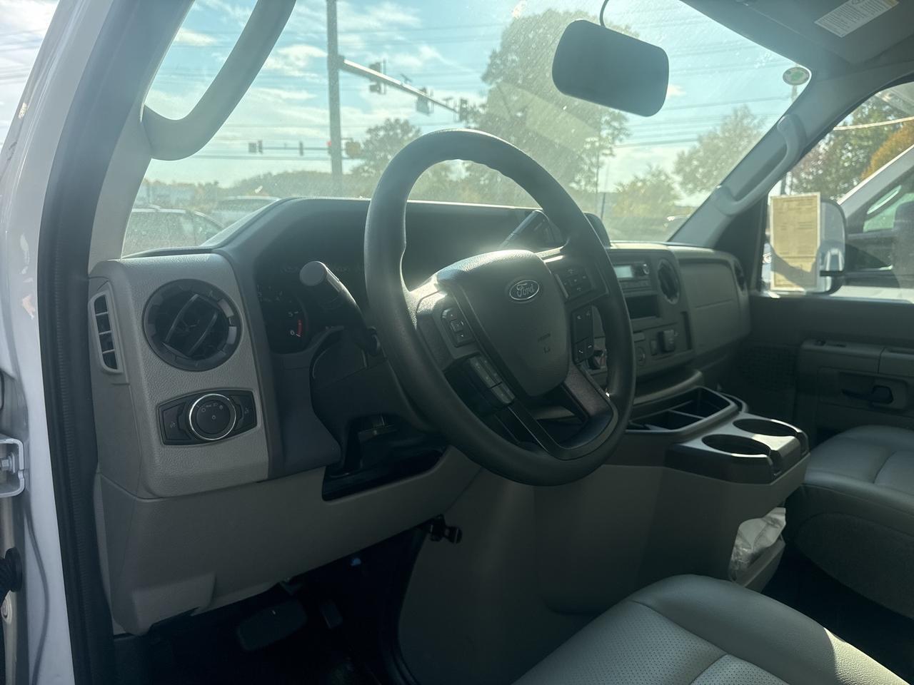 2025 Ford E-350SD Base Gaithersburg MD