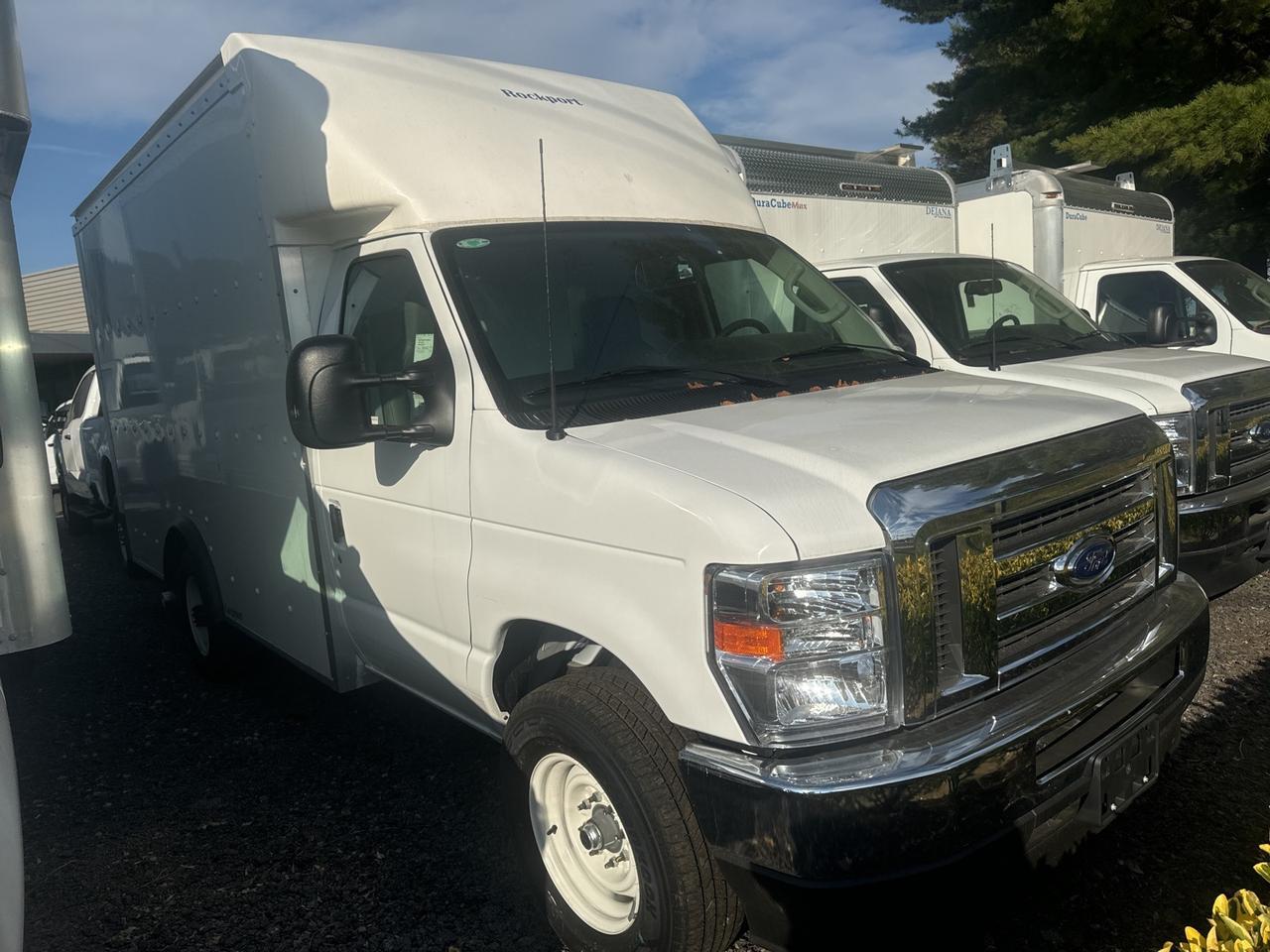 2025 Ford E-350SD Base Gaithersburg MD