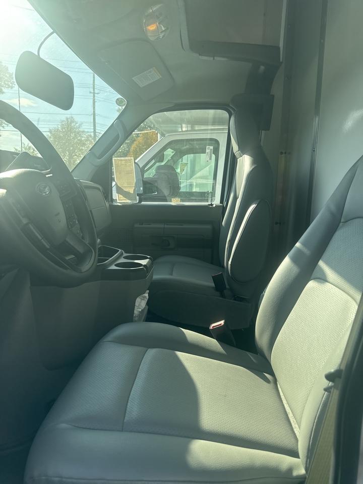 2025 Ford E-350SD Base Gaithersburg MD