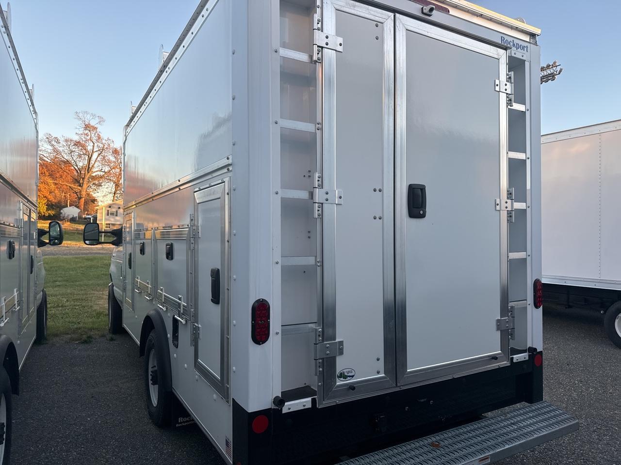 2025 Ford E-350SD Base Gaithersburg MD